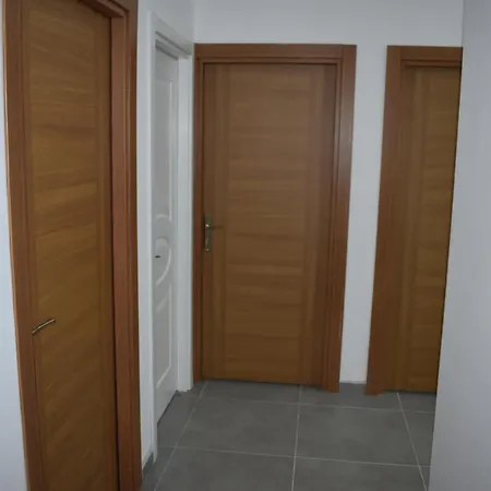 Ulus National 3*