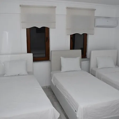 Ulus National Hotel 3*