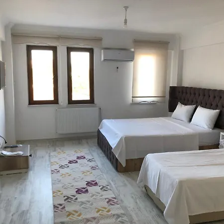 Ulus National Hotel 3*